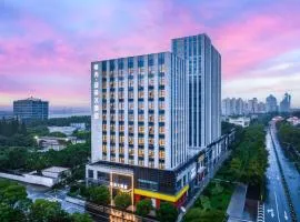 Atour X Hotel Shanghai Shuguang Wusong Cruise Terminal