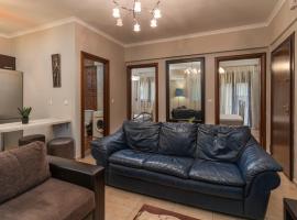 Quiet Modern Family Apartment with Olympus View and Free Parking Pet Friendly