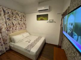 Woodpecker Lodge, Kuching, chalet di Kuching