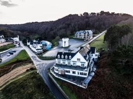 The Prince Of Wales Hotel, hotel near Greve de Lecq, St Ouen's