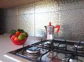 Eolo Casa Vacanze、トッレ・ラピッロのホテル