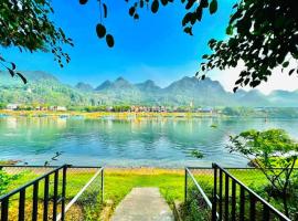 Carambola Bungalow, hotel cerca de Phong Nha-Ke Bang National Park, Phong Nha