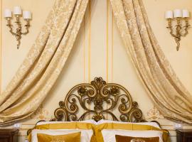Palazzo Lari Sarzana, hotel v destinaci Sarzana