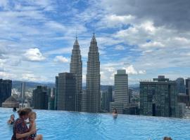 KLCC Suites Platinum 2, apartment in Kuala Lumpur