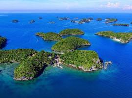 Pilot Hotel, hotel in Alaminos