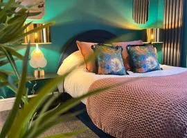 Canalside Terrace-Boutique Stay Worcester City