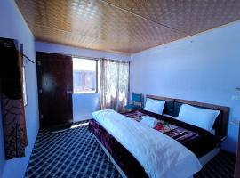 Native Retreat Cottage , Pangong ladakh UT, hotel a Meruk