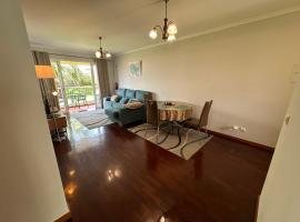 Apartamento Santiago I, מלון ליד Sao Tiago Fort, פונשל