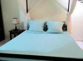LA MARINA 3