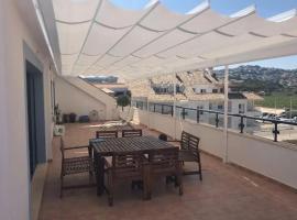 ATICO MORAIRA, hotel u gradu 'Moraira'