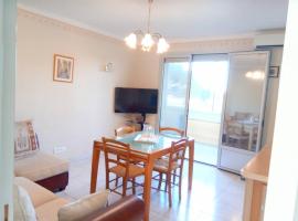 T3 tout confort en front de mer, clim, hotel in Saint-Cyprien