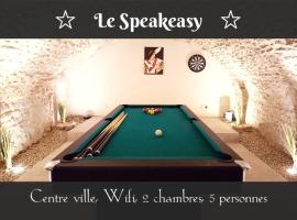 Le Speakeasy - Maison avec billard, khách sạn ở Auxerre