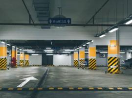 CAR PARKING AGRINIO PROJECT 86 SMART KEY box, луксозна палатка в Агринион