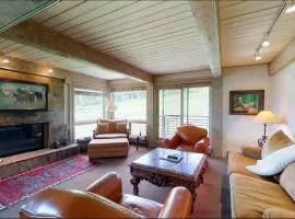 Enclave 201, Snowmass Ski-In/Ski-Out Condo w/Shared Pool/Hot Tub/Gym/WiFi