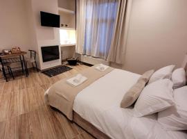 Kleodora Apartments ที่พักในอาราโชวา