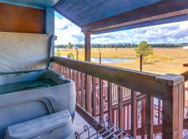 Picturesque Pagosa Springs Retreat with Mtn Views!, hotell i Pagosa Springs