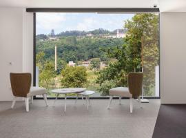 Douro Green, hotel with jacuzzis in Castelo de Paiva