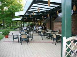 Hotel De Watermolen, hotel s jacuzzi v destinaci Bocholt