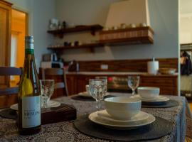 Romeo Family Apartments