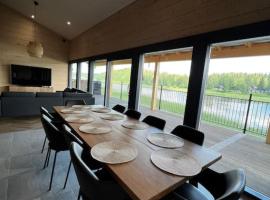 Himos Villa Golden, hotel na praia em J&auml;ms&auml;