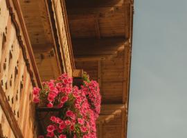 Schulhaus Tirol, B&B in Zell am Ziller