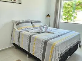Cantinho do Atalaia à 650 metros da praia - Seu conforto fora de casa
