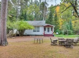 Peaceful Saint Germain Home with Fire Pit!