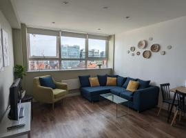 1 bedroom city centre apartment, hotel near St Chad's Cathedral, Birmingham