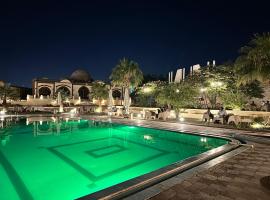 Elphardous Oasis Hotel – hotel w dzielnicy West bank w mieście Luksor