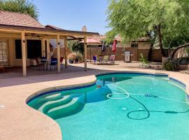 Desert Blooms, hotell i Avondale