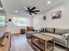 Modern Retreat near UofO, Autzen Stadium, Amazon Park #2, apartment in Eugene