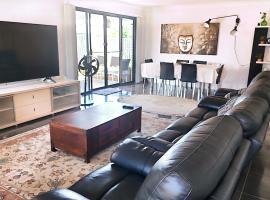 Kumera Home, villa i Gold Coast