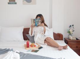 White Corner Hotel, hotell i Chamkar Mon i Phnom Penh