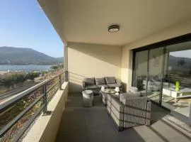 Splendide T3 neuf au bord de la plage