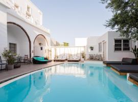 The Museum Project Oia, hotel v destinaci Oia