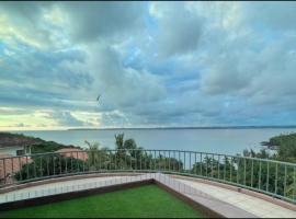 Casa D - Panoramic Sea View & Spacious Villa, hotel em Vasco da Gama