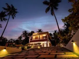 The Vogue - Luxury Private Pool Villa , Athirappilly