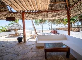 Beachfront Villa Hideaway ZanzibarHouses, holiday home in Kiwengwa