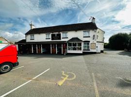 Leaking Well, Dunhampton, hotel con estacionamiento en Stourport