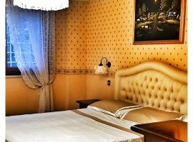 Dream of Chantal, hotel with parking in Casal Palocco