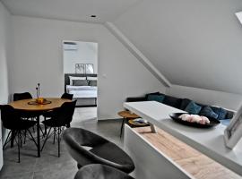 Apartment Lilly, alojamiento con cocina en Slivnica pri Mariboru