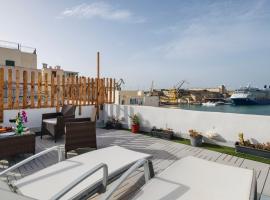 Traditional Maltese Townhouse - Close to Sea، فندق في سنجليا