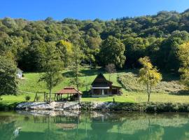 Vikendica Krupa na Vrbasu, koča v Banji Luki