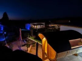 Finy Homes Stegersbach - Wellness Hideaways für Paare mit Sauna & Whirlpool