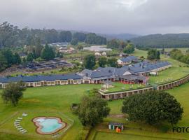 Troutbeck Resort: Nyanga şehrinde bir tatil köyü