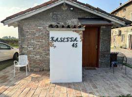 Kasetta 45 camere matrimoniali, hotel med parkering i Migliarina