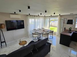 Stylish rooftop avec terrasse à 2pas de Disney Paris, μέρος για να μείνετε σε Montevrain