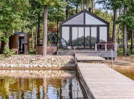 Paplūdimio namukas, cabaña o casa de campo en Molėtai