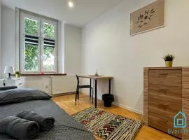 Leaf Room - 20 Minutes to Gdańsk Old Town & Seaside