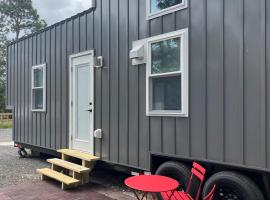 The Big Bend Tiny Home, tiny house in Perry
